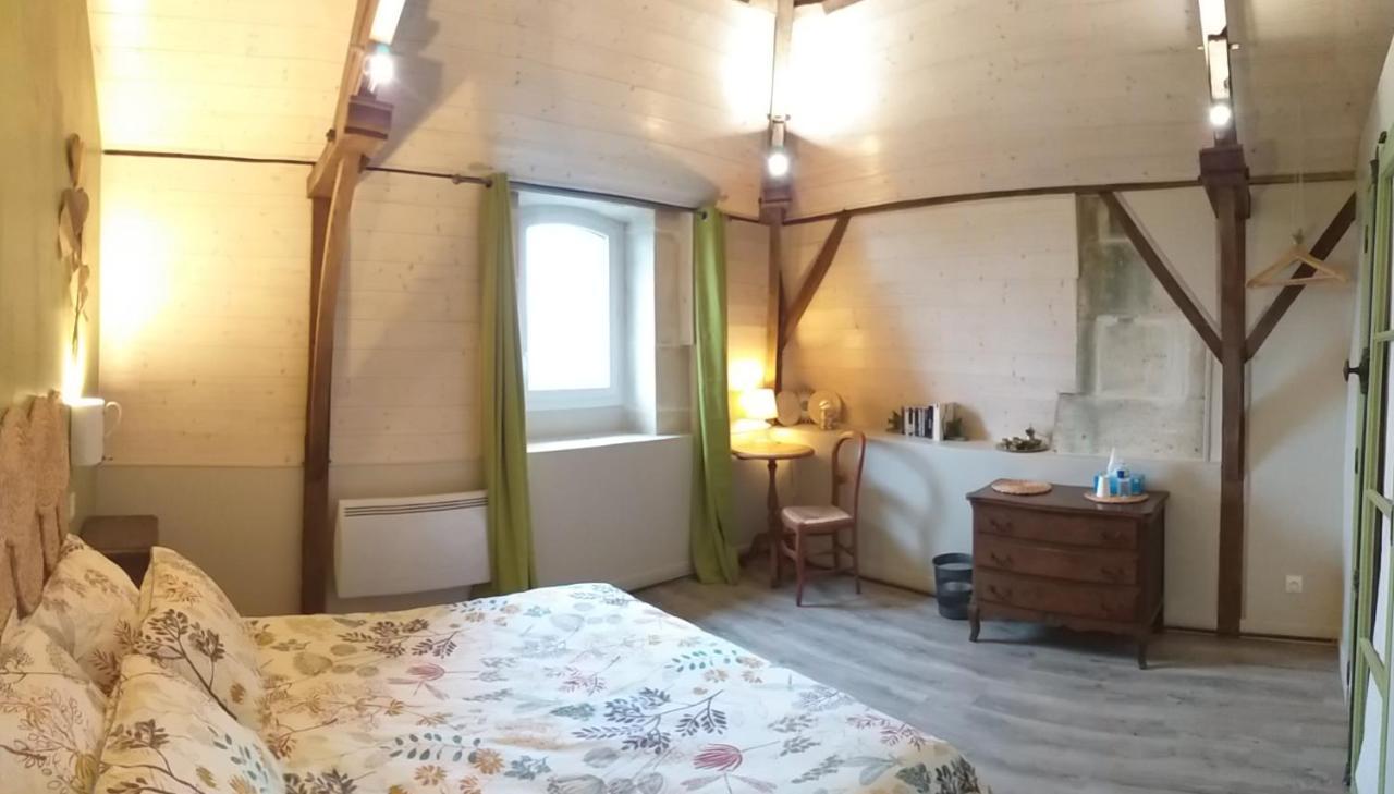 Domaine Du Grand Ormeau Bed & Breakfast Semillac Bilik gambar