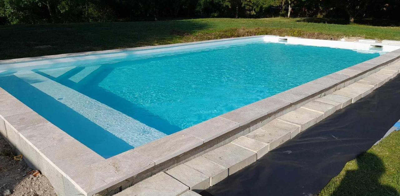 Domaine Du Grand Ormeau Bed & Breakfast Semillac Luaran gambar